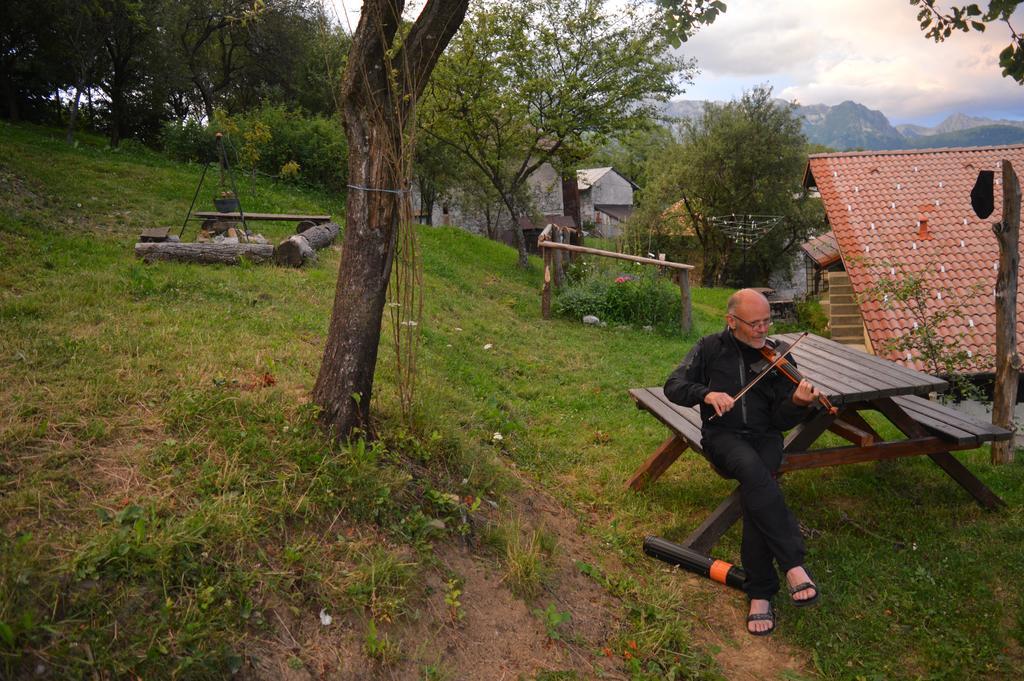 Jelenov Breg Pod Matajurem Villa Kobarid Eksteriør bilde
